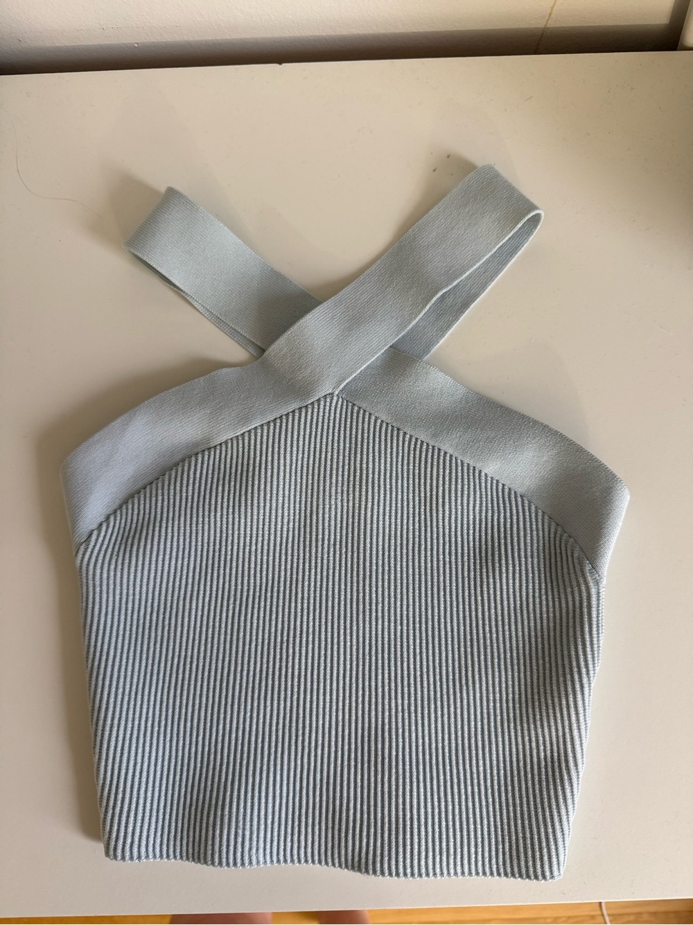 Arotizia babaton sculpt knit cross cross top cropped